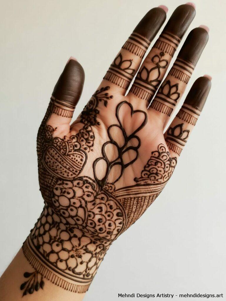 Significance of bridal front hand mehndi 4