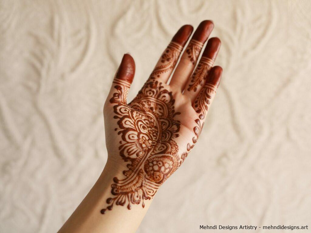 left hand mehndi design