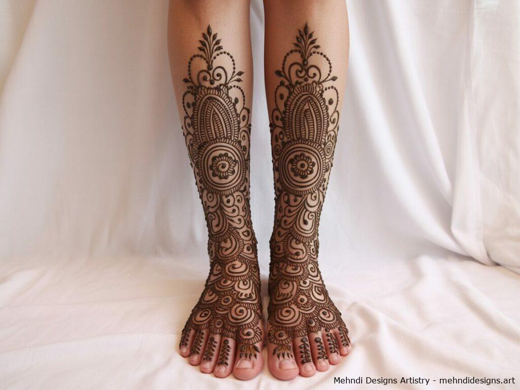 leg mehndi design