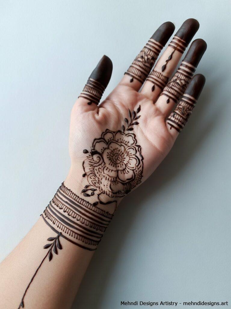 Minimalistic Mehndi 3