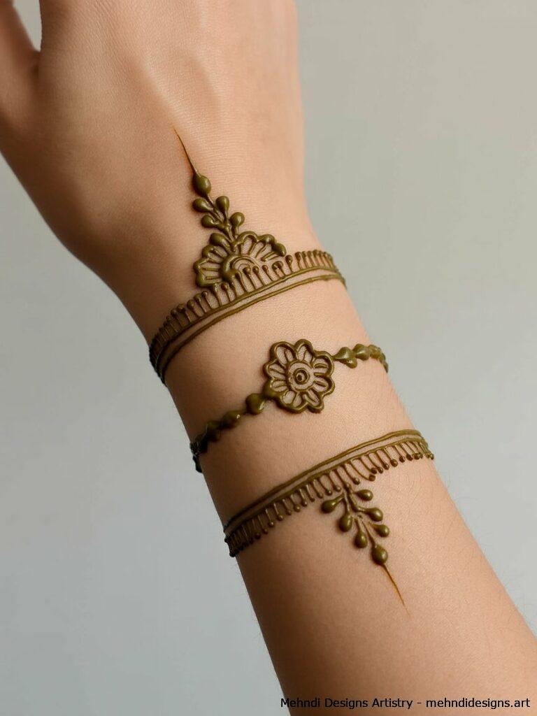Small bracelet styles 4