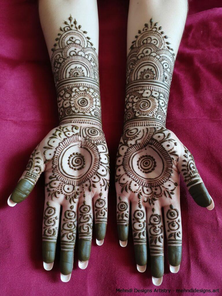 Traditional motifs 4