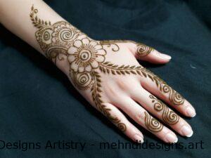 beautiful mehndi design