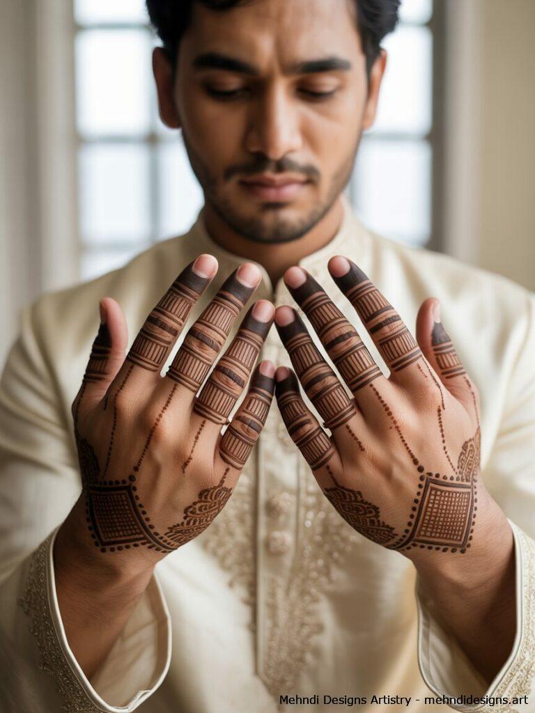 Bold finger detailing 3