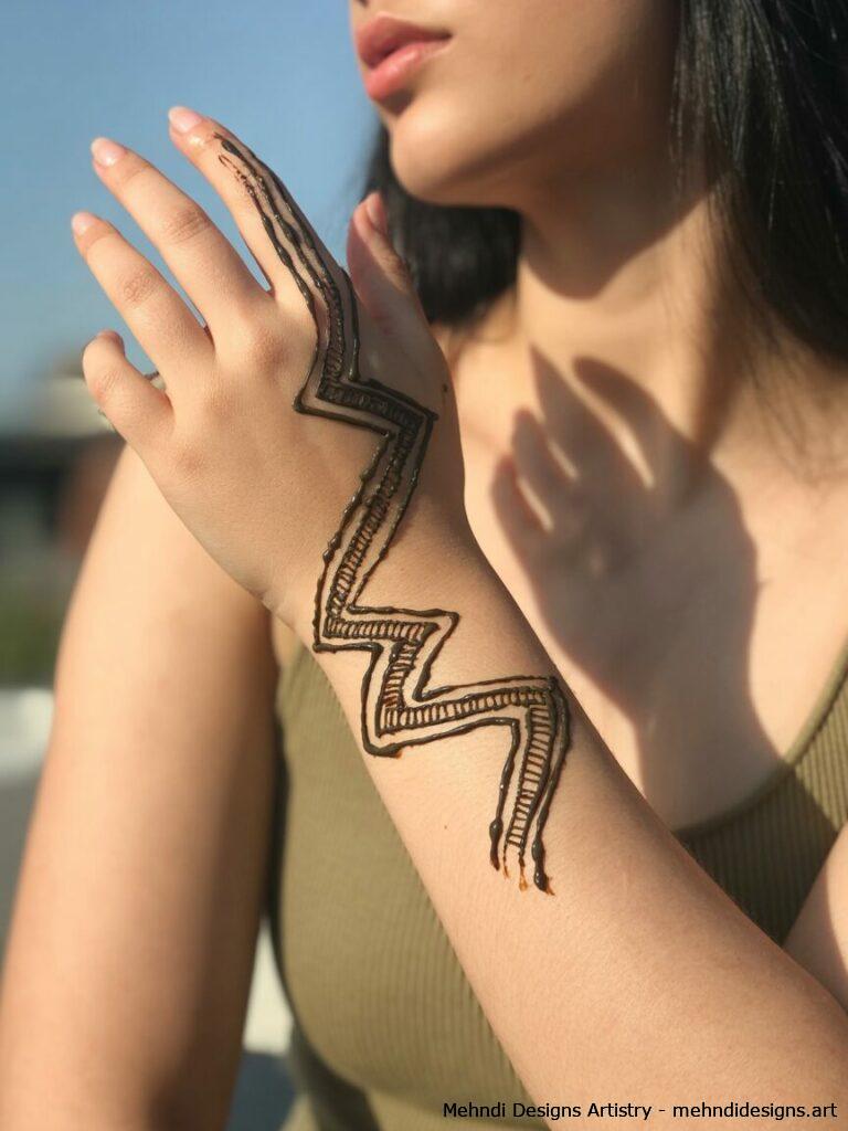 Diagonal hand layouts 3