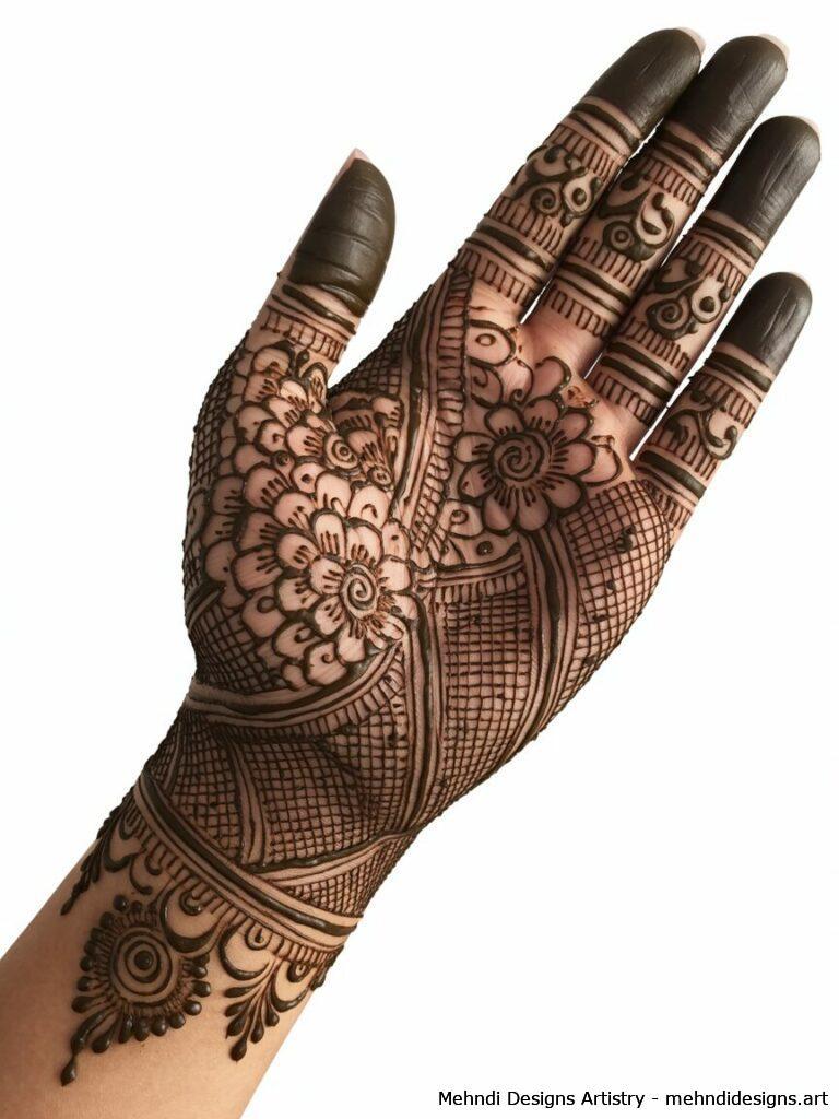Intricate Full Hand Designs 1