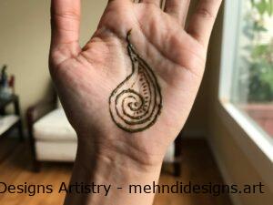 feature image Simple Mehndi design New