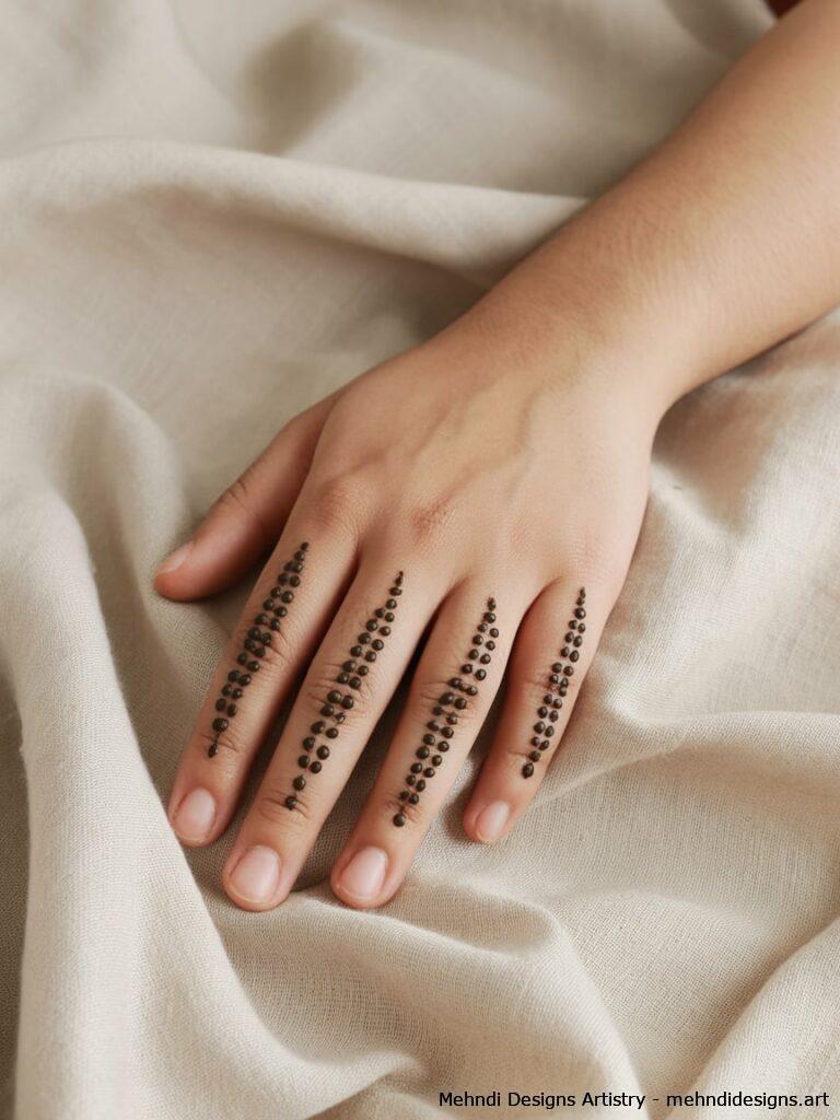 Dot Clusters on Fingertips 2