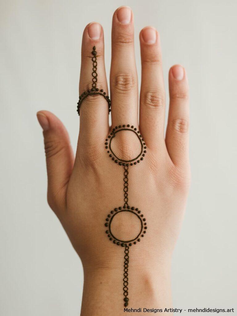 Ring Style Mehndi 4
