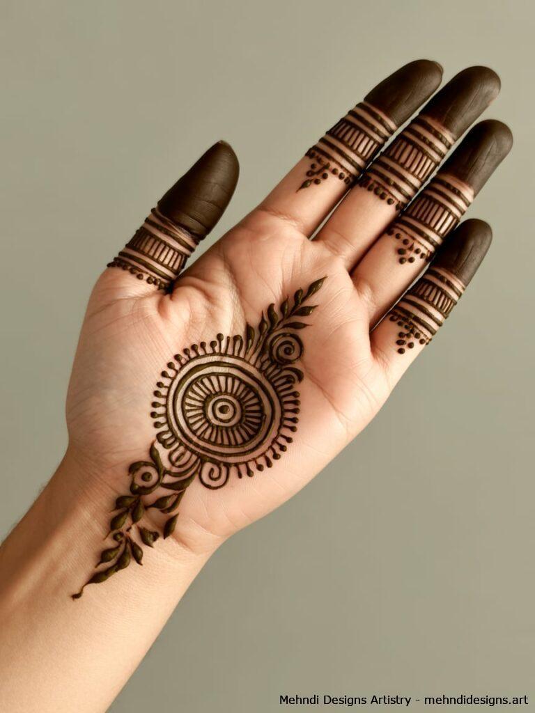 Statement Motif on Palm 1