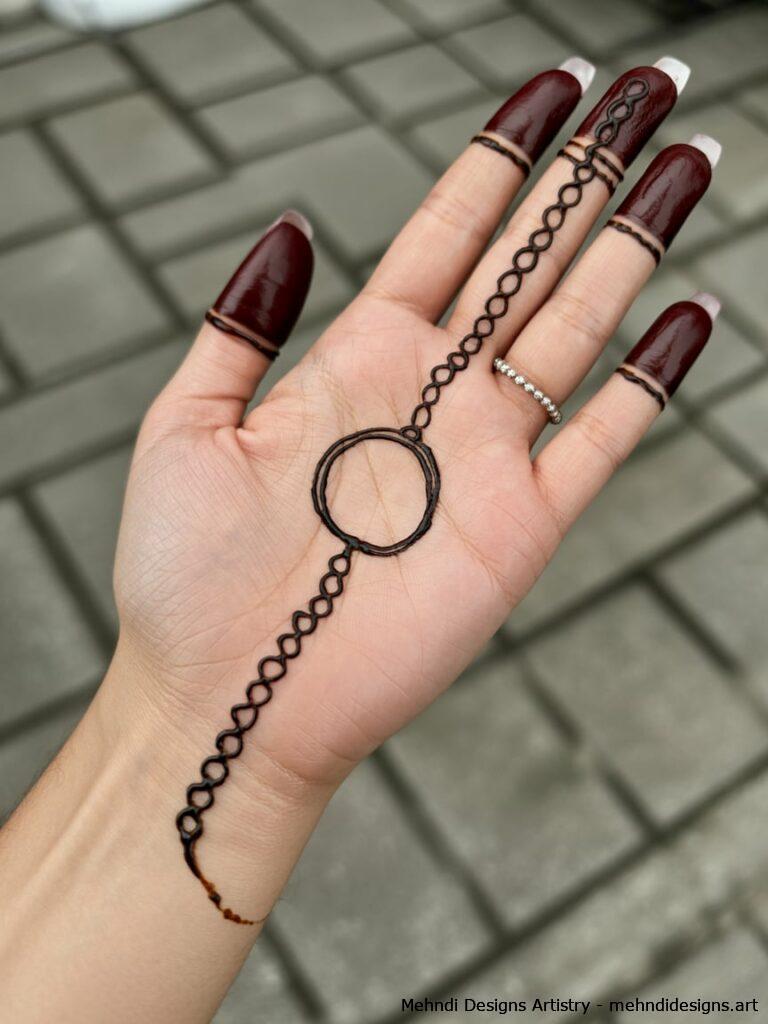 Stylish Mehndi with Rings Chain Illusion 2