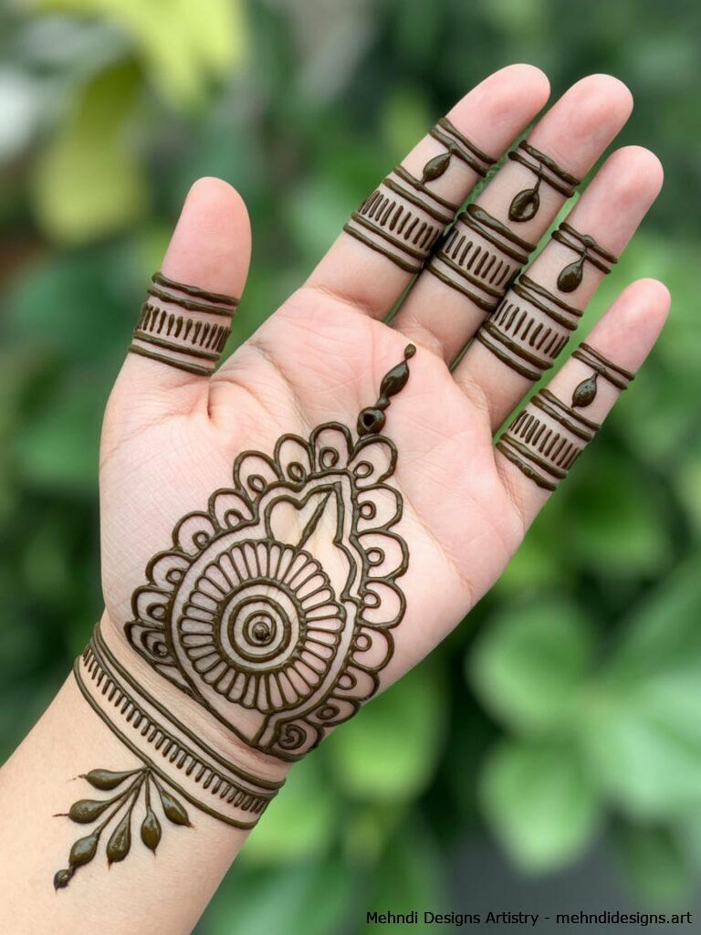 Symmetrical Simplicity 3